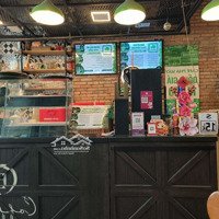 Quán Cafe Cơm Văn Phòng Đường Trường Sơn Sát Sân Bay