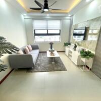 Căn hộ 52m2 2PN tặng full nội thất chung cư Iris Tower Thuận An