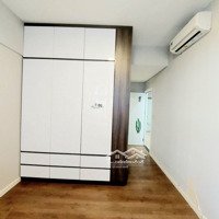 Bán Luxgarden, 2 Phòng Ngủ69M, Nội Thất Như Hình, Giá 2Tỳ 300 ( Sổ Hồng)