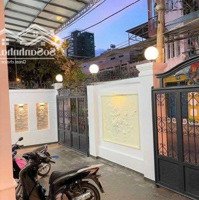 Cho Thuê Villa 29A Tân Cảng P25 Quận Bình Thạnh