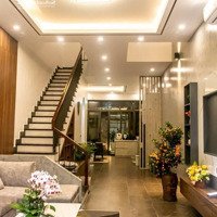 Hot Nhà Phân Lô Văn Cao - Liễu Giai Mới Xây Cho Thuê Gấp,Diện Tích70M2X5 Tầng,Mặt Tiền5M Ôtô Tránh. 18 Triệu/Th