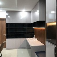 Gia Đình Cần Bán Ch Tản Đà Court 75M2, 2 Phòng Ngủ Có Sh.giá Thật: 3.7 Tỷ Tl