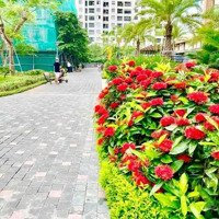 Duy Nhất Căn 2 Phòng Ngủ- 2 Vệ Sinh- 83M2 - Sổ Đỏ Cất Két - View Hồ Star Lake - Hồ Tây