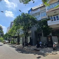 Cho Thuê Villa Kdc Tân Phong Quận 7 12X20M Hầm 3 Tầng 50 Triệu