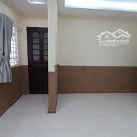 Cho Thuê Nguyên Tầng 40M2, Bếp Tách Riêng, Giờ Tự Do, Chỉ 6.3 Triệu