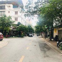Hot Hot Ạ Chính Chủ Cần Bán 75M2 Mặt Tiền Rộng 7M Phố Nguyễn Văn Hưởng - Giang Biên - Long Biên