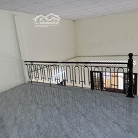 Cho Thuê Nhà Nguyên Căn Có Gác Lửng Còn Mới 130M2 Giá 7 Triệu/Th