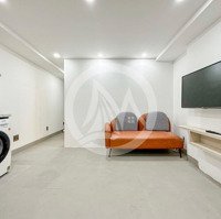 Căn Hộ 2 Phòng Ngủ1Pk Full Nt Cao Cấp New 100% 80M2, Đường 3 Tháng 2, Quận 10 Gần Vạn Hạnh Mall