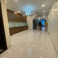 Hơn 100 Triệu/M2, Giá Rẻ, Bán Gấp, 3 Tầng, 150M2, Có Hẻm Sau Nhà, Nở Hậu, An Ninh, Thu Nhập Cao