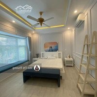 Cho Thuê Biệt Thự Phú Mỹ Hưng Quận 7 Nhà Mới Full Nội Thất Giá 45 Triệu/Th Liên Hệ: 0909462288 E Thương