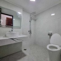 Bán Nhà Riêng 32M2 Tại Ba Đình