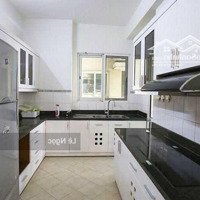 Cho Thuê Căn Hộ 4 Ngủ 152M2 Full Đồ Mới Tòa E1 Ciputra, Vị Trí Đẹp, Giá Tốt. Liên Hệ: 0989734734