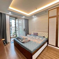 Chính Chủ Bán Gấp Căn Hộ Toà Golden Land, 275 Nguyễn Trãi 113M2, 3 Phòng Ngủ 2 Vệ Sinh Full Nội Thất, Giá Bán 4.9 Tỷ