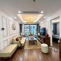 Chính Chủ Bán Gấp Căn Hộ Toà Golden Land, 275 Nguyễn Trãi 113M2, 3 Phòng Ngủ 2 Vệ Sinh Full Nội Thất, Giá Bán 4.9 Tỷ