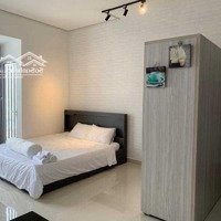 Hot!!! Chính Chủ Bán Gấp Căn Hộ Sunrise City - Quận 7,Diện Tích56M2, 1 Phòng Ngủ- 1 Vệ Sinh Giá Bán 1 Tỷ 360 Triệu