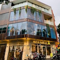 Gia Đình Bán Gấp Nhà Mtnb Pasteur, Quận 3. Diện Tích: 7M X 27M. (190M2). Giá Bán 35 Tỷ. Liên Hệ: 0906320089