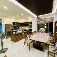 Bán Căn Biệt Thự 200M2 Khu Vip Mỹ Gia . Để Lại Tất Cả Nội Thất Nhập Khẩu Cao Cấp Giá Rất Rẻ