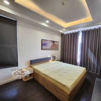 Cho Thuê Căn Hộ Cao Cấp The Tresor Q4 Diện Tích: 120M2 3Pn 2 Vệ Sinhfull Nt View Sông