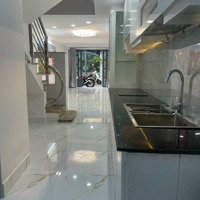 Kẹt Nợ- Bán Gấp Nhàhẽm Xe Hơicô Bắc, Phú Nhuận 37M2, 2 Lầu, Gần Chợ Và Ở Ngay. Thương Lượng