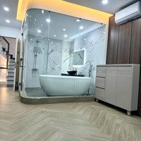 Bán Nhà Ngọc Lâm - Ngay Cầu Chương Dương 60M2 7 Tầng Thang Máy Gara Ô Tô Ở Ngay