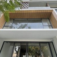 Cho Thuê Nhà Phố Thương Mại Thảo Điền, Q2 1 Trệt 4 Lầu, 1Tum, 590M2, 5.900$/ Tháng ( Thương Lượng )