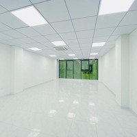 Chùa Láng - Vp 60M2 Mới Tinh Có Ban Công View Hồ Cực Thoáng