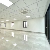 Thái Hà - Sàn 60M2 Thông Từ Trước Ra Sau Cần Cho Thuê Gấp Giá 13, 5 Triệu