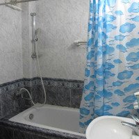 Chính Chủ Cho Thuê Nhà 12 Võng Thị Tây Hồdiện Tích60M2X3,5T Full Nt View Trực Diện Hồ Giá 12, 5 Triệu/Th