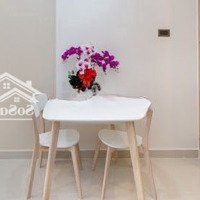 Cần Cho Thuê Chcc Sg Royal 2 Phòng Ngủbến Vân Đồn , Quận 4