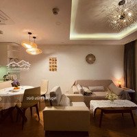 Cho Thuê Căn Hộ 2 Phòng Ngủtại Diamond Park Plaza - 16 Láng Hạ Giá Chỉ 17 Triệu/Th. Liên Hệ: 0911 160 678