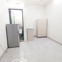 Phòng Máy Lạnh Full Nội Thất Mặt Tiền Đường Thạch Lam