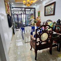 Mặt Phố View Hồ Hoàng Cầu Đống Đa - 6 Tầng Thang Máy , Kinh Doanh 50M - Giá 19.9 Tỉ - Vị Trí Đẹp