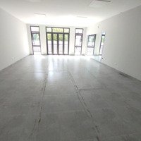 Chính Chủ Cho Thuê Nhà 100M2 X 5 Tầng Thang Máy Tại Khu Đô Thị Mặt Phố Tân Mai, Hoàng Mai, Hà Nội