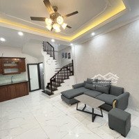 Cho Thuê Nhà Riêng 5 Tầng Nguyễn Sơn, Bồ Đề, Long Biên. 31M2. Giá: 13 Triệu/Tháng. Liên Hệ: 096.787.3362