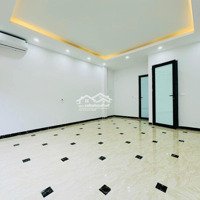 Bán Nhà Đội Cấn, Ba Đình, 45M2, 5 Tầng, Lô Góc Thoáng Sáng, Ngõ Nông Gần Phố