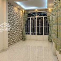 Mặt Tiền Lê Hồng Phong, Lề Rộng, Khu Sầm Uất, Chủ Dể Tính