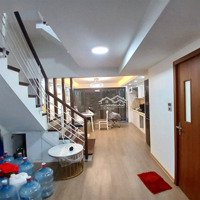 Bán Nhà Riêng 80M2 Tại Đường Hoàng Quốc Việt Nhà Đẹp Khu Phân Lô, Vuông Vắn Dân Trí Cao