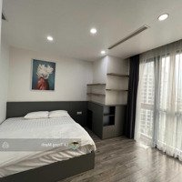 Chính Chủ Cần Bán Căn Hộ Cao Cấp Tại Royal City Tòa 132M2 Giá Bán 9 Tỷ , Lh E. Mạnh 0796283688