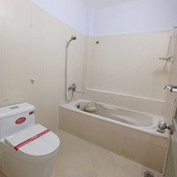 Cho Thuê Nhà 4 Tầng Gần Trần Não, Quận 2, 4 Phòng Ngủtoilet Riêng - Đường Xe ''Ô Tô'' Tránh Nhau