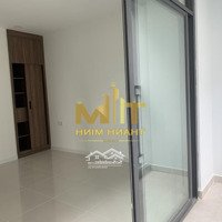 Căn Hộ Offictel Central Premium, Q8, 35M2 Ở Ngay, View Hồ Bơi Có Máy Lạnh Rèm Cửa Chỉ 7 Triệu500