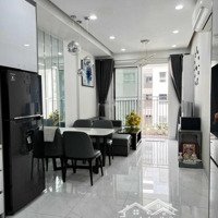 Cho Thuê Chcc The Prince Residence, Diện Tích: 72M2, 2 Phòng Ngủ 2 Vệ Sinh Giá: 17 Triệu/Th. Liên Hệ: 0934 641892 Ánh Sao