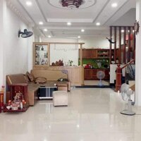 Nhà phố Lê Văn Thịnh,95m2  nở hậu, 3 tầng , HXH , gần BV , chợ, pháp lý sạch