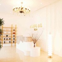 Sang Nhượng Spa Vip, Phường 2, Bảo Lộc. Diện Tích: 360M2, 4 Tầng. Hiện Đại