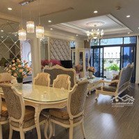 Chính Chủ Cần Bán Căn Hộ Diện Tích: 160M2 - 181,5M2 Chủ Cần Bán Gấp Ban Công Đông Nam Liên Hệ: 0988288234