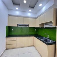 Bán Căn 2 Pn 2 Vệ Sinh79M2 Oriental Plaza Đường Âu Cơ, Tân Phú