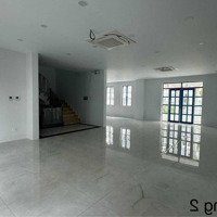 Cần Bán Gấp Căn Villa Saigon Pearl, Diện Tích 230M2, Giá Bán 100 Tỷ, Liên Hệ: 0913212198 Thắng