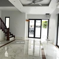 Cần Tiền Kinh Doanh Bán Nhanh Căn Góc 120 M2 Belhomes Vsip Bắc Ninh. Đang Cho Thuê 15 Tr/ Tháng.