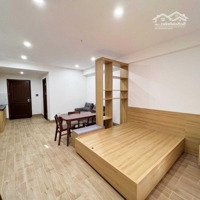 1K1N Và Studio Rộng - Đội Cấn - Ba Đình - Full Đồ - Ô Tô Đỗ Cửa - Bảo Vệ 24/24