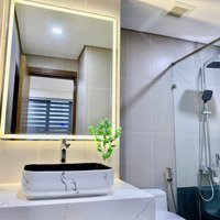 Cho Thuê Căn Hộ Tòa R2, Full Nội Thất, Vào Ở Ngay,Diện Tích100M2, 3 Phòng Ngủ 2 Vệ Sinh Giá Bán 16 Triệu/Tháng