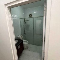 Cho Thuê Nhà Mặt Tiền Ông Ích Khiêm, Phường 14, Quận 11 Giá Bán 45 Triệu/Th, 93,2M2